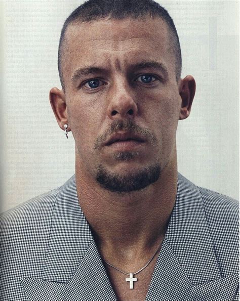 alexander mcqueen chief designer